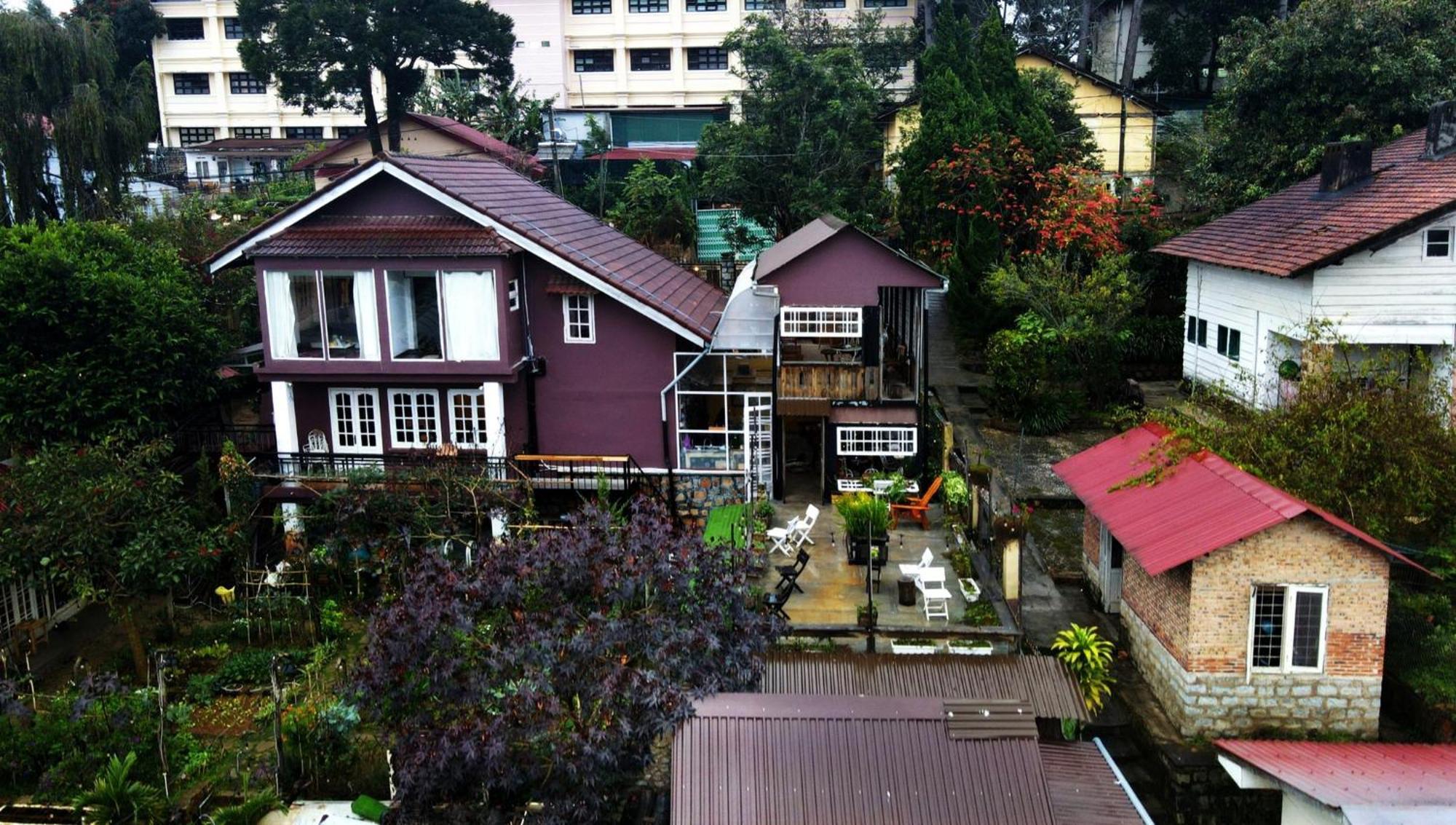 Апартаменты The Burrow Dalat Экстерьер фото